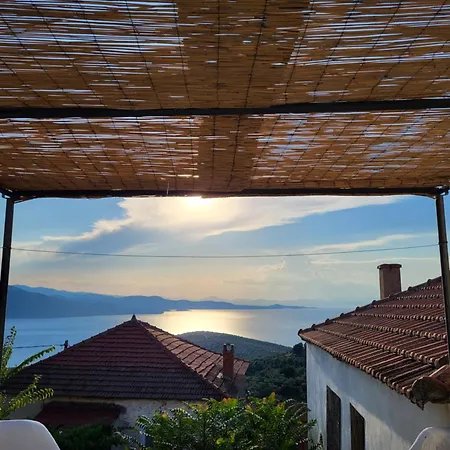 Holiday home Blue Horizon Trikeri